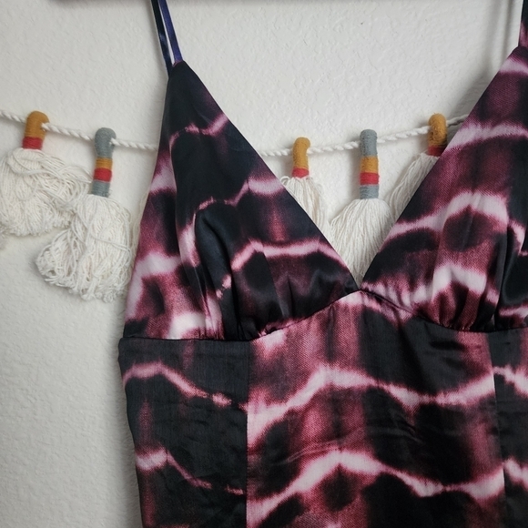 LPA Revolve Lunetta Slip Dress In Heidi Purple Tie Day V-neck Abstract Y2k NWT M - Picture 5 of 11